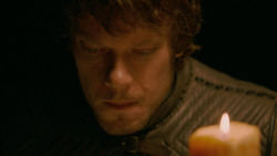extant_GameOfThrones_2x03-WhatIsDeadMayNeverDie_3654