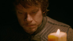 extant_GameOfThrones_2x03-WhatIsDeadMayNeverDie_3672