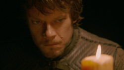 extant_GameOfThrones_2x03-WhatIsDeadMayNeverDie_3673