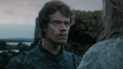 extant_GameOfThrones_2x03-WhatIsDeadMayNeverDie_3736