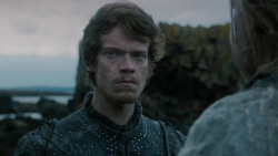 extant_GameOfThrones_2x03-WhatIsDeadMayNeverDie_3742