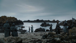 extant_GameOfThrones_2x03-WhatIsDeadMayNeverDie_3770