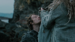 extant_GameOfThrones_2x03-WhatIsDeadMayNeverDie_3783