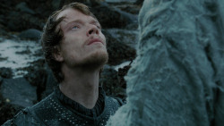 extant_GameOfThrones_2x03-WhatIsDeadMayNeverDie_3813
