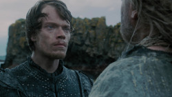 extant_GameOfThrones_2x03-WhatIsDeadMayNeverDie_3825