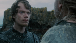 extant_GameOfThrones_2x03-WhatIsDeadMayNeverDie_3827