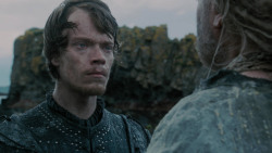 extant_GameOfThrones_2x03-WhatIsDeadMayNeverDie_3828