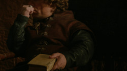 extant_GameOfThrones_2x03-WhatIsDeadMayNeverDie_3859