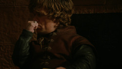 extant_GameOfThrones_2x03-WhatIsDeadMayNeverDie_3862