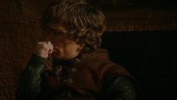 extant_GameOfThrones_2x03-WhatIsDeadMayNeverDie_3871