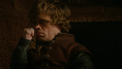 extant_GameOfThrones_2x03-WhatIsDeadMayNeverDie_3873