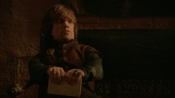 extant_GameOfThrones_2x03-WhatIsDeadMayNeverDie_3892