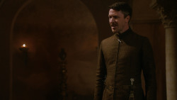 extant_GameOfThrones_2x03-WhatIsDeadMayNeverDie_3894