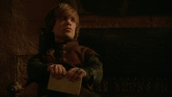 extant_GameOfThrones_2x03-WhatIsDeadMayNeverDie_3922