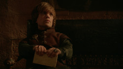 extant_GameOfThrones_2x03-WhatIsDeadMayNeverDie_3934