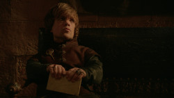 extant_GameOfThrones_2x03-WhatIsDeadMayNeverDie_3935