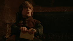 extant_GameOfThrones_2x03-WhatIsDeadMayNeverDie_3942