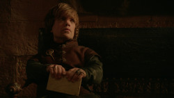 extant_GameOfThrones_2x03-WhatIsDeadMayNeverDie_3947