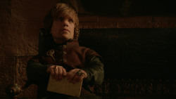 extant_GameOfThrones_2x03-WhatIsDeadMayNeverDie_3953