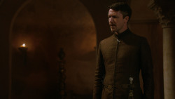 extant_GameOfThrones_2x03-WhatIsDeadMayNeverDie_3956