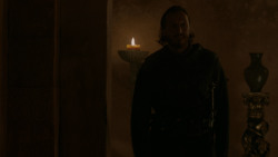 extant_GameOfThrones_2x03-WhatIsDeadMayNeverDie_3969