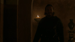 extant_GameOfThrones_2x03-WhatIsDeadMayNeverDie_3970