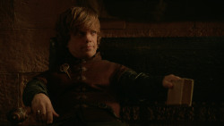 extant_GameOfThrones_2x03-WhatIsDeadMayNeverDie_3987