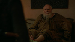extant_GameOfThrones_2x03-WhatIsDeadMayNeverDie_3997