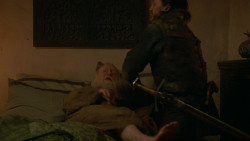 extant_GameOfThrones_2x03-WhatIsDeadMayNeverDie_4000