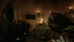 extant_GameOfThrones_2x03-WhatIsDeadMayNeverDie_4004