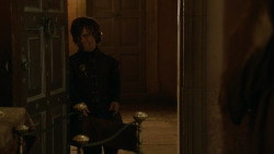 extant_GameOfThrones_2x03-WhatIsDeadMayNeverDie_4008