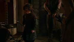 extant_GameOfThrones_2x03-WhatIsDeadMayNeverDie_4028