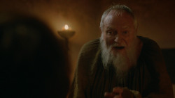 extant_GameOfThrones_2x03-WhatIsDeadMayNeverDie_4036