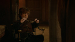 extant_GameOfThrones_2x03-WhatIsDeadMayNeverDie_4047