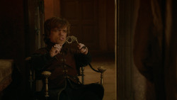 extant_GameOfThrones_2x03-WhatIsDeadMayNeverDie_4061