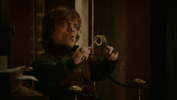 extant_GameOfThrones_2x03-WhatIsDeadMayNeverDie_4064