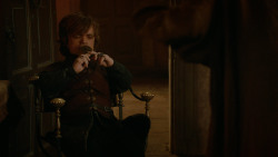 extant_GameOfThrones_2x03-WhatIsDeadMayNeverDie_4070