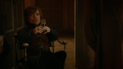 extant_GameOfThrones_2x03-WhatIsDeadMayNeverDie_4073