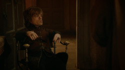 extant_GameOfThrones_2x03-WhatIsDeadMayNeverDie_4083