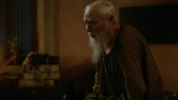 extant_GameOfThrones_2x03-WhatIsDeadMayNeverDie_4093