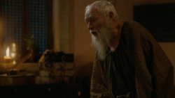 extant_GameOfThrones_2x03-WhatIsDeadMayNeverDie_4103