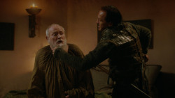 extant_GameOfThrones_2x03-WhatIsDeadMayNeverDie_4119