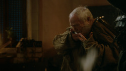 extant_GameOfThrones_2x03-WhatIsDeadMayNeverDie_4126