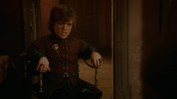 extant_GameOfThrones_2x03-WhatIsDeadMayNeverDie_4129
