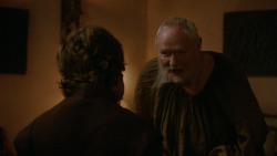 extant_GameOfThrones_2x03-WhatIsDeadMayNeverDie_4154
