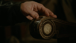 extant_GameOfThrones_2x03-WhatIsDeadMayNeverDie_4188