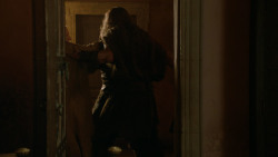 extant_GameOfThrones_2x03-WhatIsDeadMayNeverDie_4198