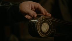 extant_GameOfThrones_2x03-WhatIsDeadMayNeverDie_4212