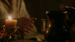 extant_GameOfThrones_2x03-WhatIsDeadMayNeverDie_4230