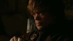 extant_GameOfThrones_2x03-WhatIsDeadMayNeverDie_4244